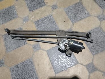 Панели, обшивки: - МКПП (механическая коробка передач) в сборе с кулисой/приводом — 13