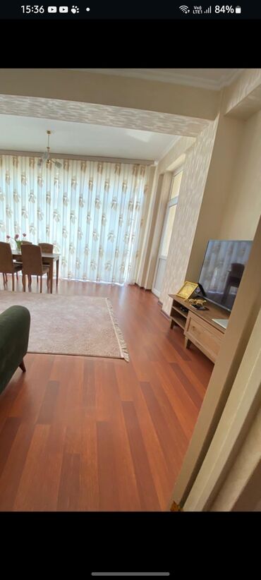 Yeni tikili: 3 otaqlı, Yeni tikili, m. Neftçilər, 180 kv. m — 3