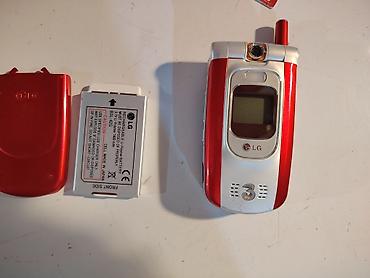 plafonska ventilacija: LG preklopni mobilni telefon (crveno‑srebrni), sa spoljnim ekranom i — 1
