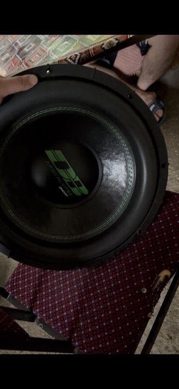 avto monitor: Deaf Bonce Apocalypse 15” subwoofer - Brend/model: Deaf Bonce