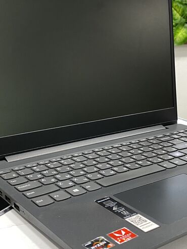 radeon hd 5450: Ноутбук, Lenovo, 8 ГБ ОЭТ, AMD Ryzen 5, 15.6 ", Колдонулган, Татаал эмес тапшырмалар үчүн, эс тутум SSD