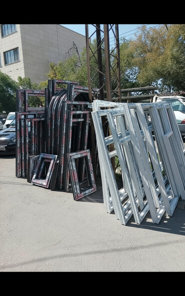 готовые теплицы купить: ПВХ-окна и двери из профильных систем - Готовые рамы из ПВХ-профиля