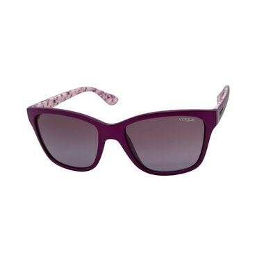 Солнцезащитные очки: Outlet - это категория очков с постоянной скидкой от -30% до -70%. Это at lalafo.kg — 4 Солнцезащитные очки: Outlet - это категория очков с постоянной скидкой от -30% до -70%. Это — 4