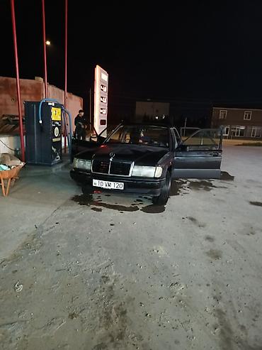 mercedes e240 kompressor: Mercedes-Benz 190 (W201): 0.2 l | 1992 il Sedan — 3