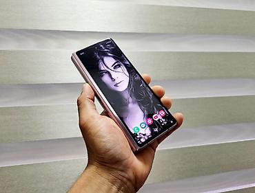 samsung galaxy fold2: Samsung Galaxy Z Fold 2, Б/у, 256 ГБ, цвет - Розовый, 2 SIM, 1 SIM — 1