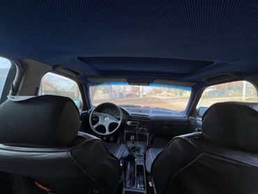 BMW: BMW 5 series: 1991 г., 2 л, Механика, Бензин, Седан — 14