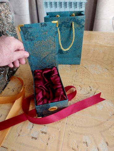 Ətriyyat: Gözəl və keyfiyyətli hədiyyəlik ətir qutuları. Əl İŞLƏRİDİ. Özümüz -da lalafo.az — 17 Ətriyyat: Gözəl və keyfiyyətli hədiyyəlik ətir qutuları. Əl İŞLƏRİDİ. Özümüz — 17