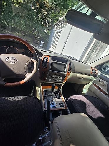 баа: Toyota Land Cruiser: 2004 г., Автомат, Бензин, Жол тандабас — 10
