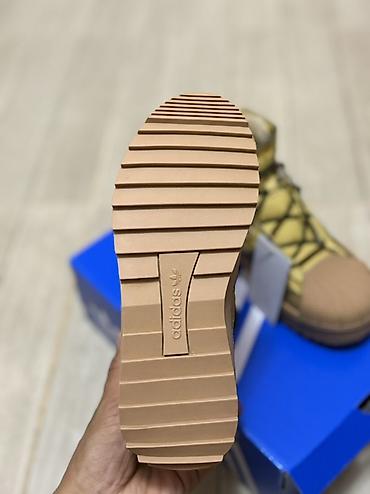 обувь уги: Adidas Originals зимние ботинки для детей - Модель: высокие — 3
