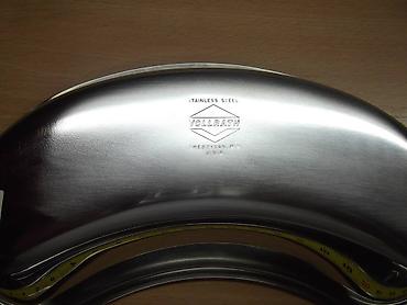 Medicinska oprema: Špric 100 ml za pretakanje ispiranje. Može i za druge namene . Kao — 15