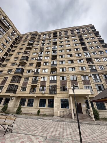 уметалиева чокморова: 1 комната, 31 м², Элитка, 7 этаж, Евроремонт