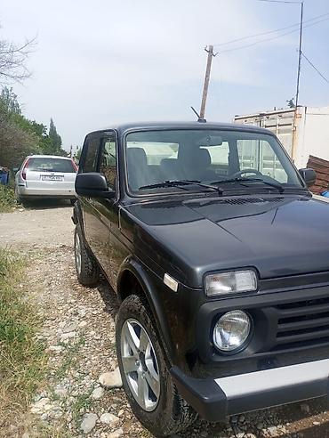 сиз 82 1: ВАЗ (ЛАДА) 2121 (4x4): 2025 г., 1.7 л, Кол менен иштөөчү, Бензин, Жол тандабас — 3