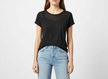 obcisly t shirty: H&M, Women`s T-shirt, size S at lalafo.pl obcisly t shirty: H&M, Women`s T-shirt, size S