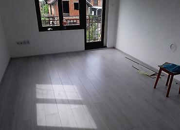Građevinarstvo i rekonstrukcija: Postavljanje laminata, vinil ploča sa profesionalnom opremom. Cena — 6