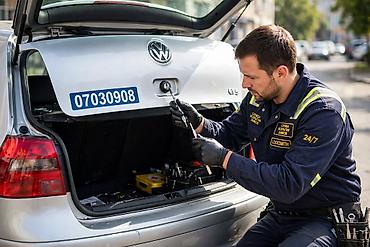 вскрытие замков срочно: Аварийное вскрытие замков Аварийное вскрытие замков аварийное — 1