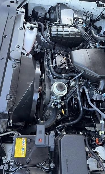 ov tir: Toyota Land Cruiser Prado: 2.7 l | 2022 il Ofrouder/SUV — 5
