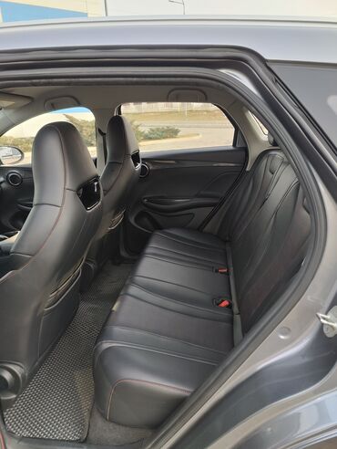 BYD: BYD E2: 2024 г., 0.1 л, Автомат, Электромобиль, Кроссовер — 8