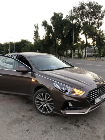 обмен на соната: Hyundai Sonata: 2018 г., 2 л, Автомат, Бензин
