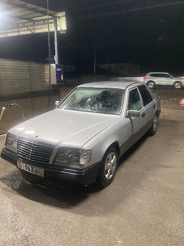 кабина портер 1: Mercedes-Benz W124: 1994 г., 2 л, Автомат, Бензин, Седан — 8
