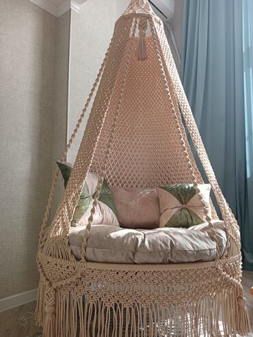Садовая мебель: Подвесной шатер ПРЕМИУМ в комплекте с подушками, размер сиденья 1,10м