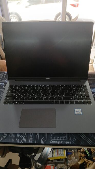 Acer: Ikinci el noutbuk və smartfonlar bizde (şəkillərdə göstərilən — 2