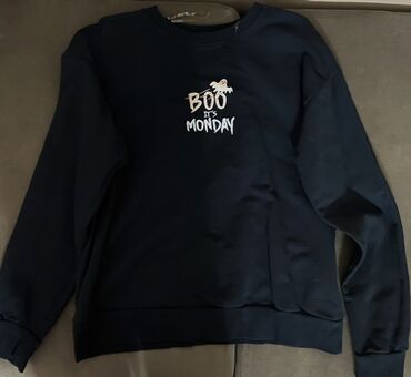 свитер: Женский свитер L (EU 40), цвет - Черный