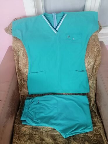 Paltar tikişi: Salam aleykum kişi ve Qadin aşbazlar üçün iş geyimleri satilir tezedir — 23