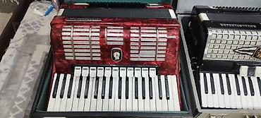 Аккордеоны: . Комплектация по каждому: 1) Левый аккордеон: Waltmester Diana 7/8 — 5