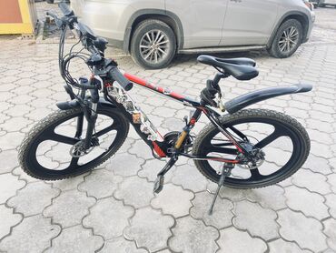 педали для велосипеда: Продаю электро-велосипед В идеальном состоянии на одном заряде можно