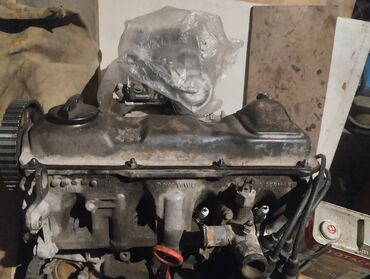 Двигатели, моторы и ГБЦ: Бензиновый мотор Volkswagen 1988 г., 1.8 л, Б/у, Оригинал, Германия