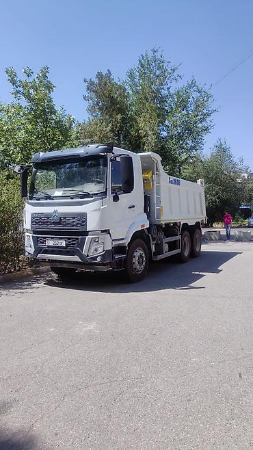 Самосвал 6x4 HOWO. (белый), стальной кузов с задней разгрузкой. Жумуш