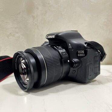 professionalnyj fotoapparat canon 7d: Canon eos 600d. Состояние идеальное!!! Почти не пользовались