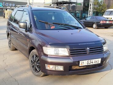 форт минивен: Mitsubishi Space Wagon: 1999 г., 2.4 л, Автомат, Бензин, Вэн/Минивэн