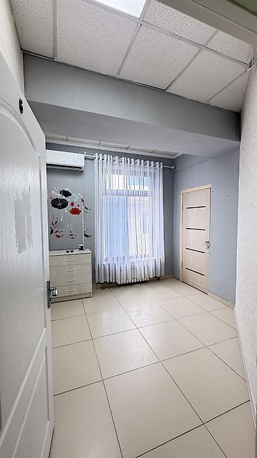 Аренда офисов, 10 м², В бизнес центре, С отдельным входом