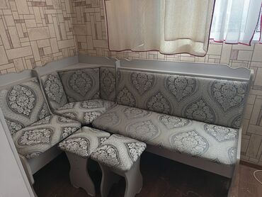 мебель на зал: Ремонт перетяжка стульев, кресло, кушетки, кровати, диваны, ремонт