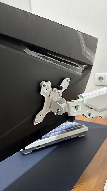 vesa: Кронштейн для монитора Vesa 75x75/100x100 Грузоподъемность до 10 кг — 7