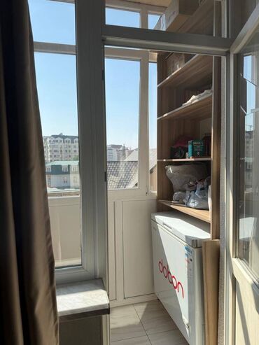 Продажа квартир: 3 комнаты, 85 м², 4 этаж — 10