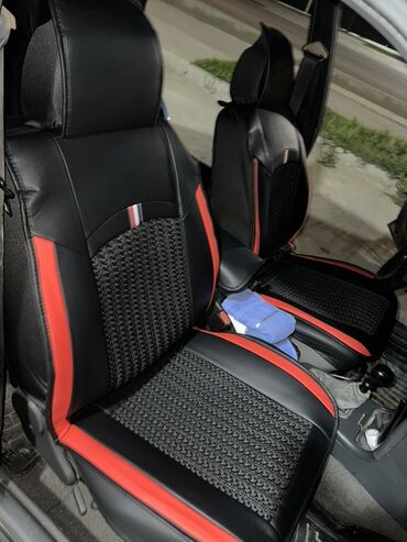 полик ош: Чехлы С подогревом, цвет - Черный, Universal Seat cover, Новый, Самовывоз