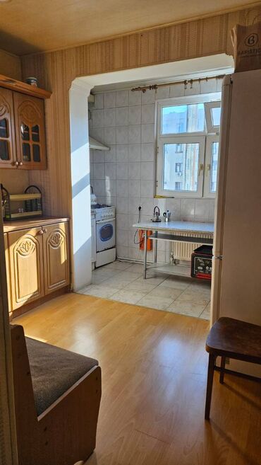 Uzunmüddətli kirayə mənzillər: Statistika dairəsi yaxinlığındaHƏYATT REGENCY ərazisində, Leninqrad — 3