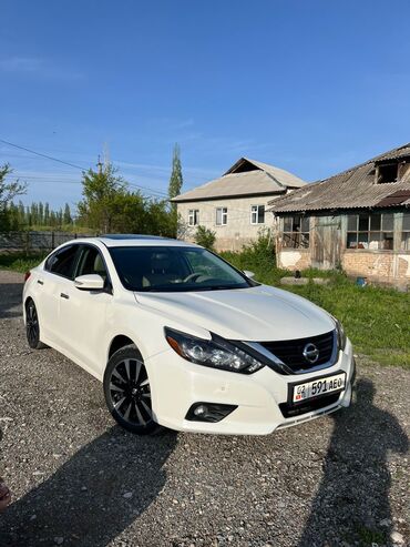 Nissan: Nissan Altima: 2018 г., 2.5 л, Вариатор, Бензин, Седан