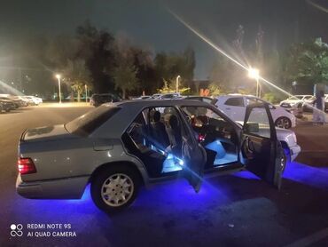 выдвижные пороги: Mercedes-Benz E-Class: 1993 г., Седан