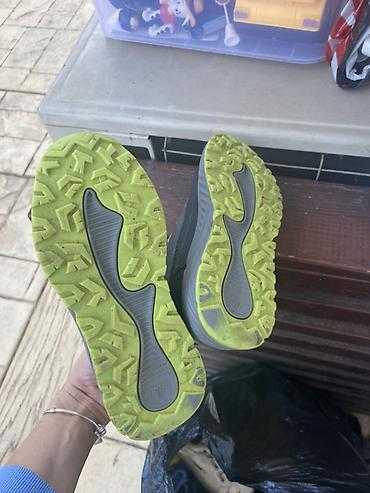 Paketi dečije odeće: Dečija obuća – paket 1) Zimske čizme za decu, tamnosive sa neon žutim — 2