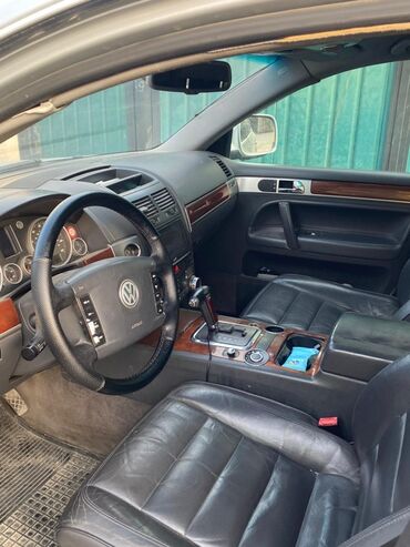 прадо жип: Volkswagen Touareg: 2003 г., 3.2 л, Автомат, Бензин, Жол тандабас