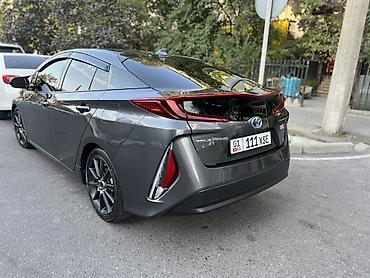 saf: Toyota Prius: 2018 г., 1.8 л, Автомат, Гибрид, Хэтчбэк — 6