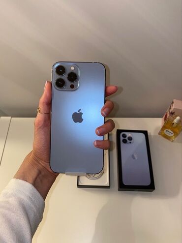 бу телефон жалал абад: IPhone 13 Pro, Колдонулган, 128 ГБ, Blue Titanium, Заряддоочу түзүлүш, Коргоочу айнек, Каптама, 79 %