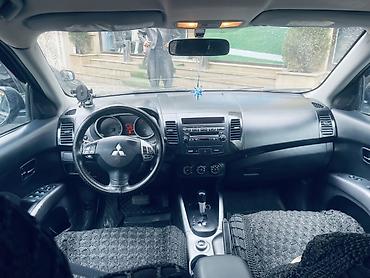 Mitsubishi: Mitsubishi Outlander: 2.4 l | 2008 il 265843 km Krossover — 11