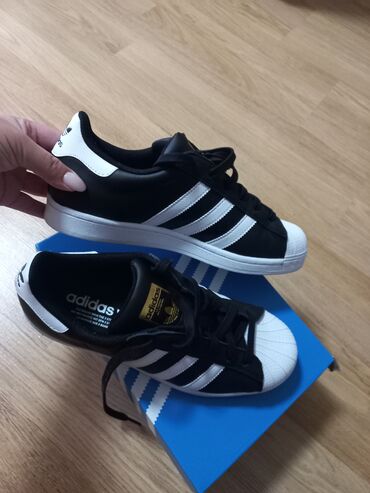 bluzica sa zenska: Adidas, 39, color - Black