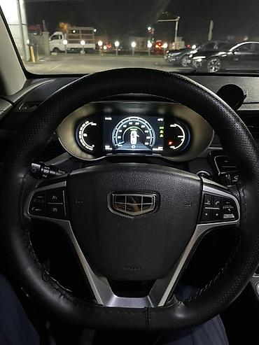 xpeng g3: Geely Emgrand EV: 2018 г., Автомат, Электромобиль, Седан — 7