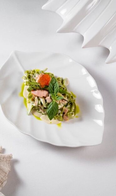 современная живопись: Авторская ресторанная кухня: изысканные блюда с морепродуктами и мясом