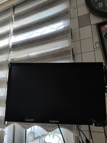 Televizorlar: İşlənmiş Televizor Samsung LCD 24" FHD (1920x1080)